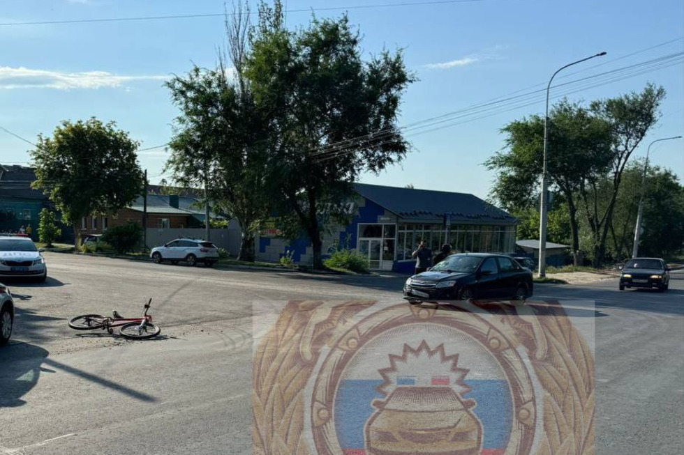 Водитель ВАЗа сбил десятилетнего ребенка на велосипеде