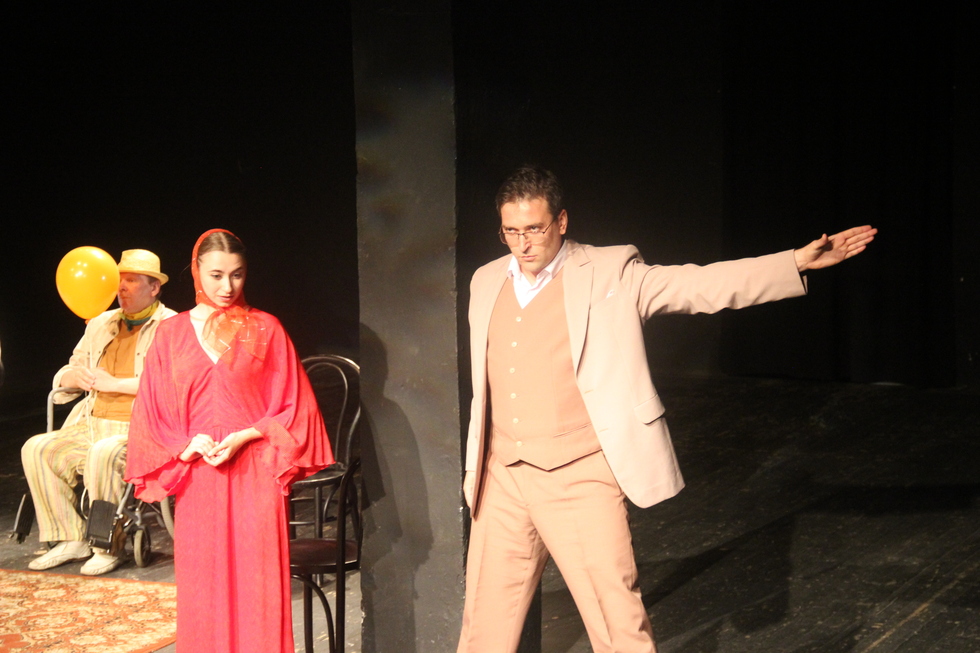 Кстати, о «Птичниках»: в Саратовском театре драмы показали первый акт необычного китайского спектакля