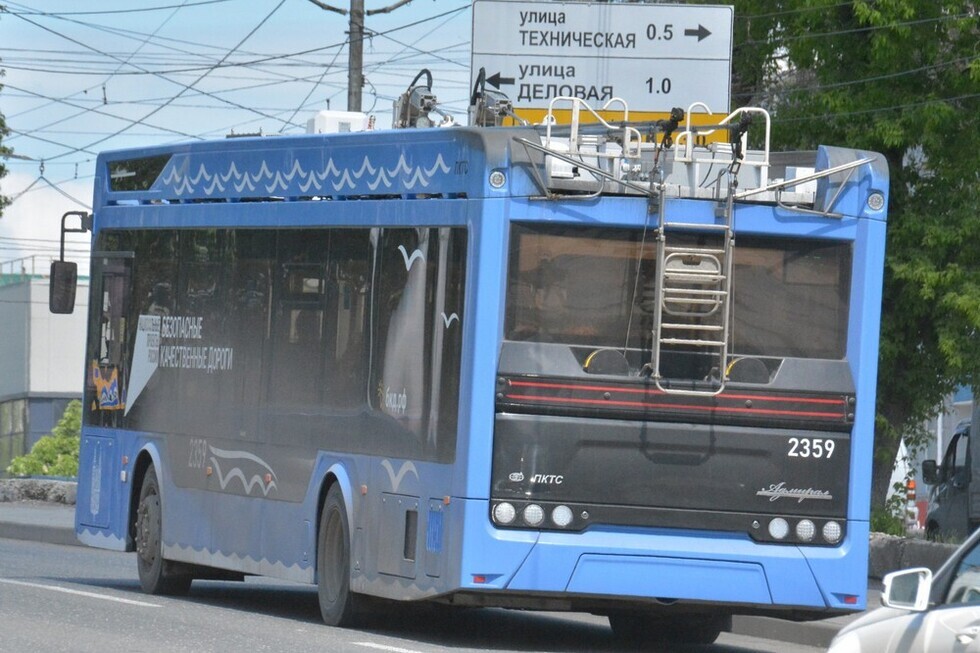 В Саратове перестали работать ещё три троллейбусных маршрута: жители гадают, куда делись «Адмиралы» с автономным ходом