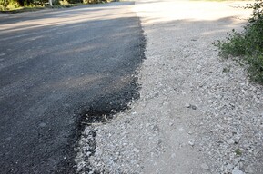 Плохие дороги и проблемы с водой: жители рассказали губернатору, на что ему следует обратить внимание во время посещения Ртищевского района