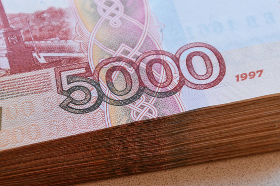 Медсестра из Вольска отдала мошенникам почти шесть миллионов рублей