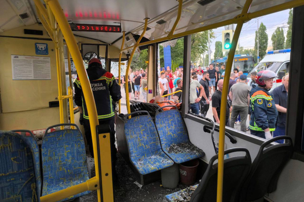 ДТП с троллейбусом и грузовиком в Саратове: возбуждено уголовное дело, произошедшим заинтересовался Александр Бастрыкин