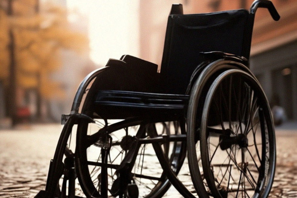 В Саратовской области участнику СВО не выдавали костыли и кресло-коляску