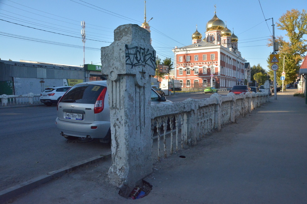 Ограждение старинного столетнего саратовского моста может постигнуть судьба балюстрады с Валовой, чиновникам этот артефакт не интересен