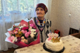 Была машинистом тепловоза, изготавливала ящики для деталей комбайнам: жительница Саратова отпраздновала 101-й день рождения