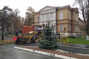 На подсветку ещё одного исторического здания в центре Саратова потратят почти 2 миллиона