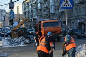 Сурков позвал саратовцев на работу дворниками с зарплатой до 60 тысяч (в реальности предложили в два раза меньше)