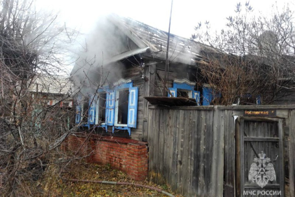 На пожаре в Энгельсе погиб неизвестный