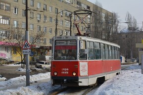 Трамваи и троллейбусы в Саратове собираются подключить к системе быстрых платежей