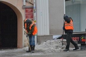 Дмитрий Песков заявил, что на фоне «очень напряженной демографической ситуации» мигранты для России — «потребность»