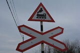 В Заводском районе закрыли железнодорожный переезд