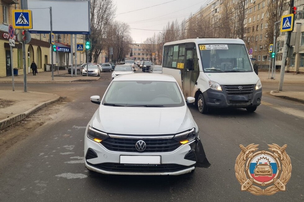 За день в Саратове и двух районных центрах на «зебрах» сбили пять пешеходов