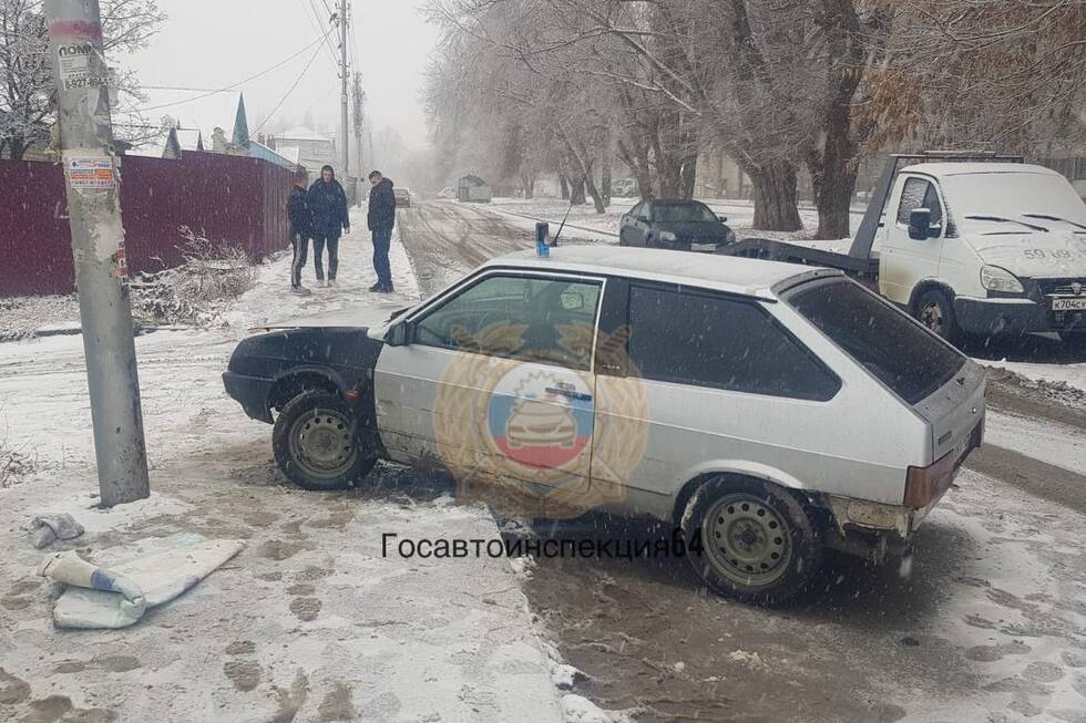 На Клочкова под колеса отечественной легковушки попал девятилетний мальчик