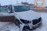 В столкновении BMW и Audi пострадала женщина