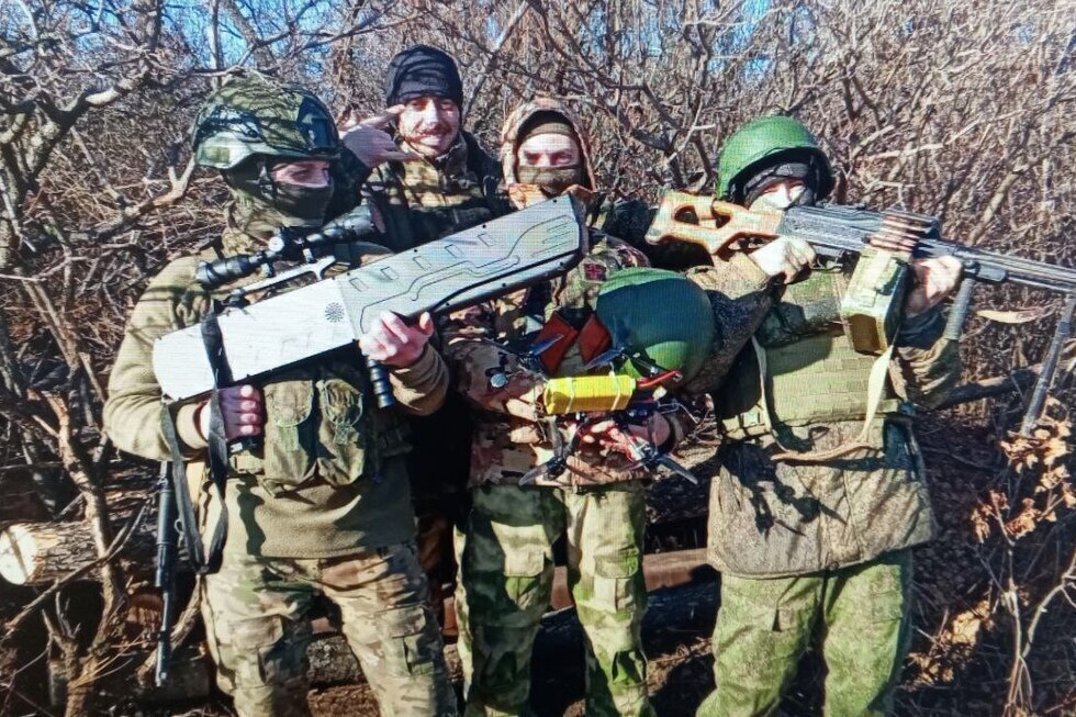 Жителей Питерского района попросили сдать ружья: куда направят оружие