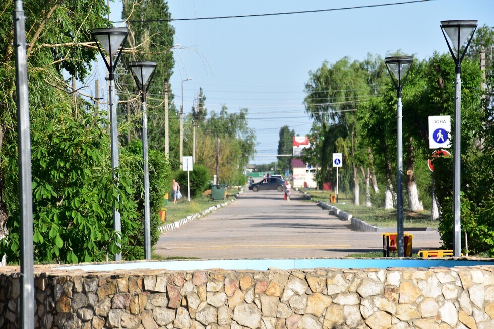 В районном центре к августу собираются капитально отремонтировать дороги и стадион почти на 300 миллионов