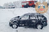 Пожилой водитель опрокинул корейскую иномарку на трассе: трое оказались в больнице