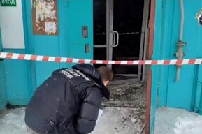 В Балаково ввели режим «повышенной готовности» «в связи со взрывом самодельного взрывного устройства и частичным разрушением» дома на Небережной Леонова 