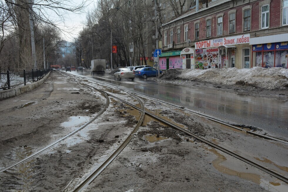 В Саратовскую область пришла оттепель с мокрым снегом и дождями