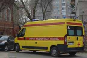 Двухлетнюю девочку, потерявшую брата и мать на пожаре в Хвалынском районе, отправили на лечение в Нижний Новгород