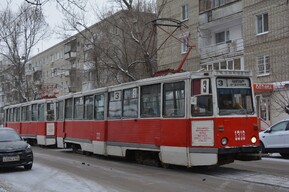 В Саратове встали трамваи и троллейбусы по пяти маршрутам