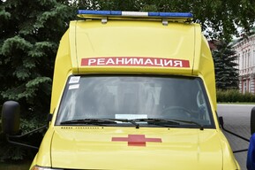 В Саратове госпитализировали юношу и девушку: они в тяжелом состоянии