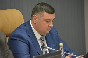 Депутаты захотели интерактивную карту аварийных домов, что делать с объектами культурного наследия, так и не придумали