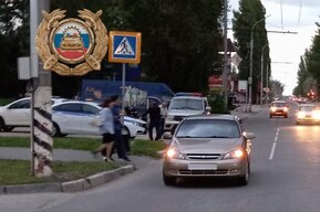 Мужчина катался на моноколесе и попал под колёса иномарки