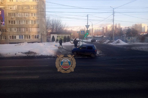 Молодой человек на «Матизе» врезался в дорожный знак, который упал на женщину с ребёнком. Решение суда 