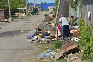«Здесь мародерством занимаются»: саратовцы продолжаются жаловаться на пропажу вещей при масштабном сносе гаражей на Симбирской
