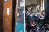 Пенсионер из Энгельса завалил квартиру мусором и чуть не погиб