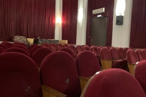 Доверчивый покровчанин согласился на поход с незнакомкой в кино и лишился денег