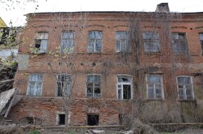 Забор вместо ремонта: власти ограничат доступ к «дому ужасов» в центре Саратова