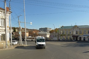 В связи с национальным праздником из Саратова в Усть-Курдюм запустят дополнительные автобусы: расписание