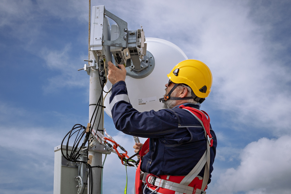 Билайн улучшил покрытие и увеличил емкость 4G-сети в городах и селах Саратовской области к отпускному сезону