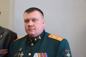 Губернатор наградил медалями кандидата в депутаты и директора, а погибших пожарных — почетными знаками