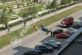 В Солнечном-2 перевернулась машина