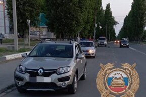 В Балаково под колеса Renault попал 44-летний пешеход