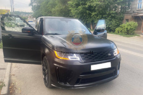 В Саратове задержали молодого человека на Land Rover с подложными номерами. Теперь его могут лишить прав