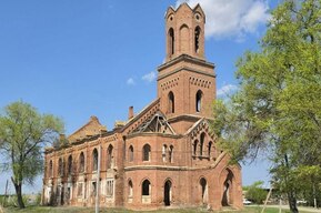 Правительство подало иск с требованием о консервации старинной немецкой кирхи, которую собирались возродить жители