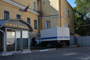 Саратовцы через суд добились права продолжать жить в доме с трещинами в стенах и плохой канализацией