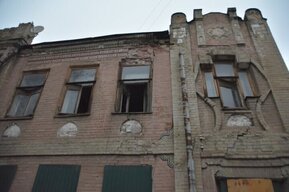 Доходный дом Канарейкиной в центре города спрячут за забором