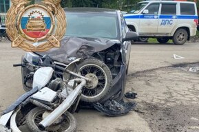 Подросток на мотоцикле въехал в иномарку и оказался в больнице