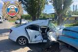 В Энгельсе ассенизаторская машина протаранила Skoda: четверо пострадавших