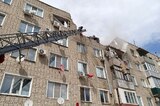 В Ершове частично обрушился этаж многоквартирного дома: на месте случилось возгорание