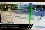 «Свалка» из пяти машин и погибшая девушка-пешеход: видео с моментом столкновения авто в центре Саратова