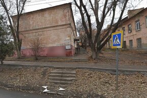 В Ленинском районе сносят ещё один аварийный дом на месте планируемого строительства огромной поликлиники