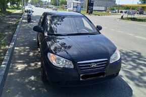 В Саратове мотоциклист попал в больницу после столкновения с авто