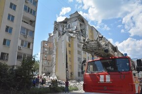 Взрыв в 10-этажном доме в Саратове: публикуем фото и видео с места трагедии, где погибли три человека