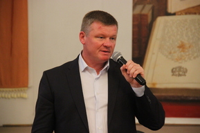 Мэр Исаев раскритиковал «серые схемы» подрядчиков, с которыми работали его подчиненные